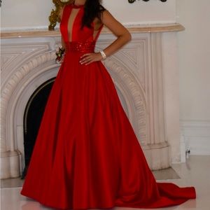 Sherri Hill Red Prom Dress